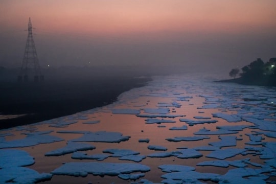 Cảnh chịu khát dù sống cạnh sông thiêng của hàng triệu người Ấn Độ