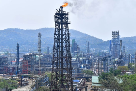 Lý do Ấn Độ khó từ bỏ dầu Nga