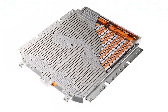 Hãng Trung Quốc tuyên bố ngăn được lửa từ pin vào cabin ôtô