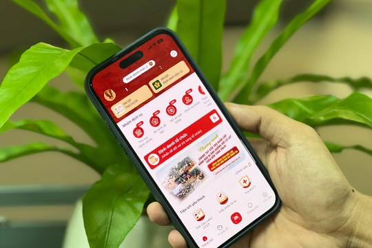 Sổ bảo hiểm xã hội, thẻ bảo hiểm y tế điện tử có giá trị như bản giấy