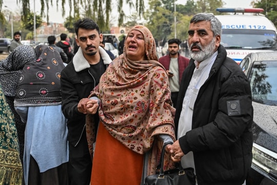 Đánh bom tự sát tại nhà thờ Hồi giáo, 31 người chết