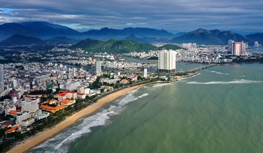 Khánh Hòa đặt mục tiêu đến năm 2030 thu hút 33 triệu lượt du khách/năm