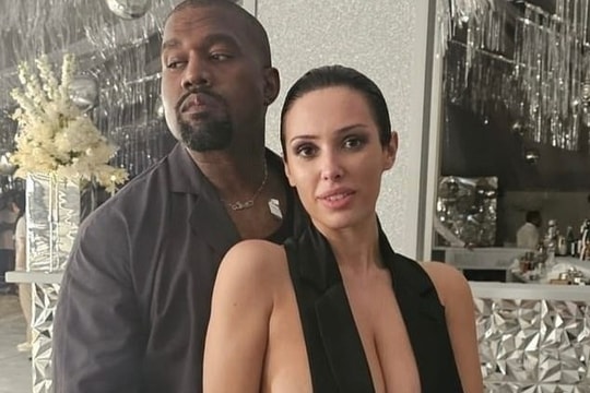 Vợ Kanye West phá vỡ im lặng