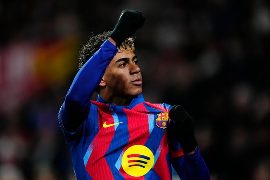 Yamal đã không còn 'vội lao nhanh qua tuổi 18'