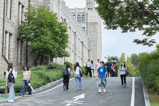 Hàn Quốc tăng học bổng chính phủ cho du học sinh Việt Nam