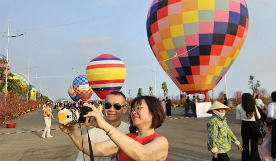 Lễ hội xuyên Tết "độc lạ" lần đầu tiên xuất hiện tại Cần Giờ