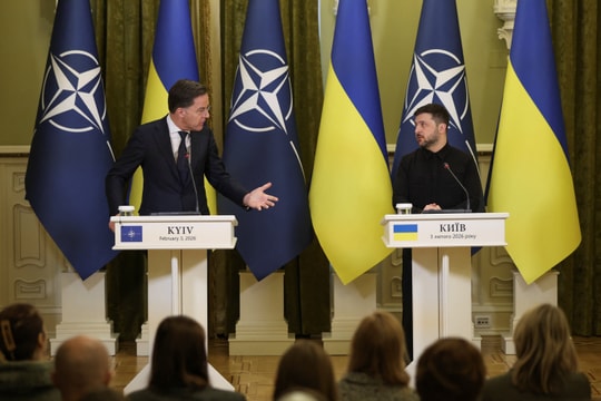 Vì sao đồng minh dè dặt với cam kết 'kiểu NATO' của Mỹ hậu xung đột Ukraine?