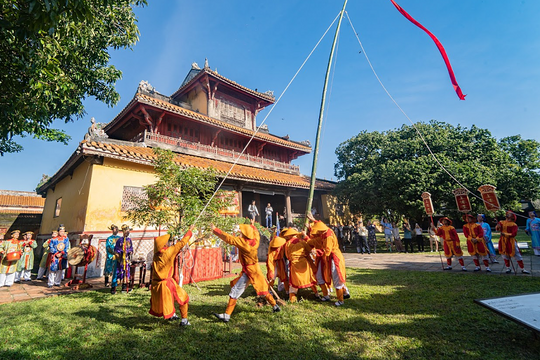 6 trải nghiệm Tết Việt khác biệt