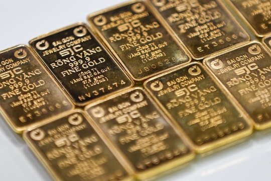 Thủ tướng: Cần sớm có giải pháp huy động vàng miếng trong dân