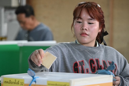 Thái Lan tổ chức tổng tuyển cử