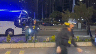 Trăm cảnh sát đột kích bar Aplus ở trung tâm TP HCM