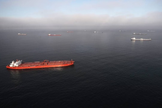 12 triệu tấn dầu Nga lênh đênh trên biển khi Ấn Độ đạt thoả thuận với Mỹ, thay đổi chiến lược mua vào