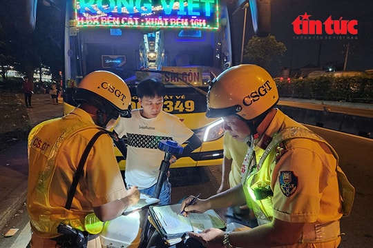 TP Hồ Chí Minh: Nhiều xe khách bị lập biên bản phạt tại cửa ngõ phía Đông