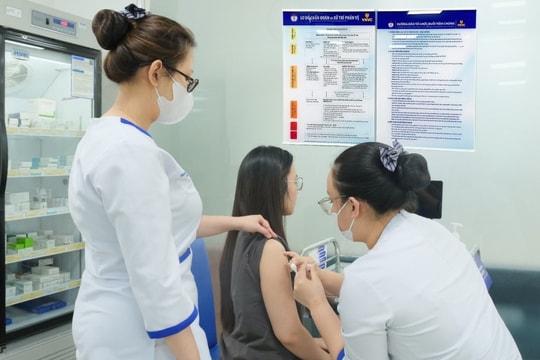 Nhiều người đi tiêm uốn ván cận Tết do tai nạn