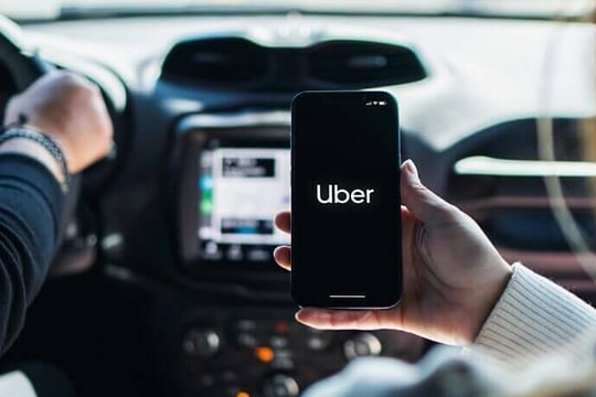 Uber phải bồi thường 8,5 triệu USD vì tài xế cưỡng hiếp khách nữ