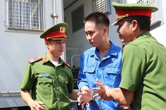 Kẻ thảm sát 3 người ở Đồng Nai từ chối luật sư bào chữa