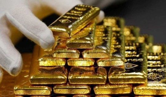 Giá vàng chiều nay 9/2, vàng thế giới tăng vượt mốc 5.000 USD