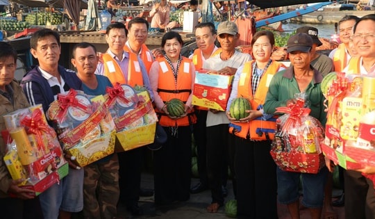 Cần Thơ tri ân những người giữ hồn cho chợ nổi Cái Răng