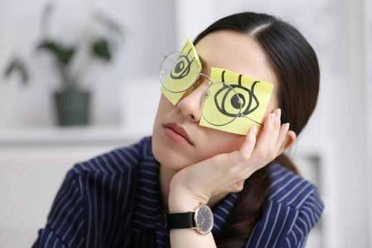 2 thói quen tưởng kém hiệu quả khi làm việc lại giúp tăng cường trí não