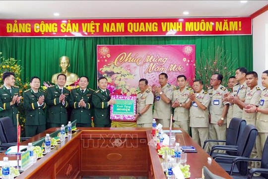 Phối hợp quản lý, xây dựng tuyến biên giới Việt Nam - Campuchia hữu nghị, hợp tác và phát triển