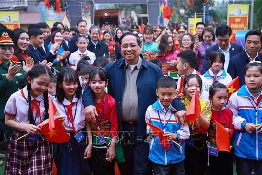 Thủ tướng dự Lễ khởi công dự án Trường tiểu học Cẩm Thạch