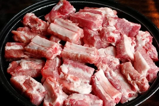 Nên chọn sườn nhiều hay ít thịt?