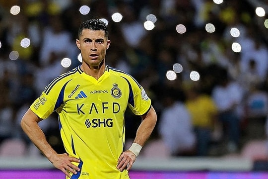 Ronaldo ngừng đình công ở Al Nassr