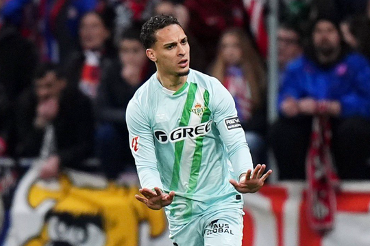 Một năm thăng hoa của Antony tại Betis