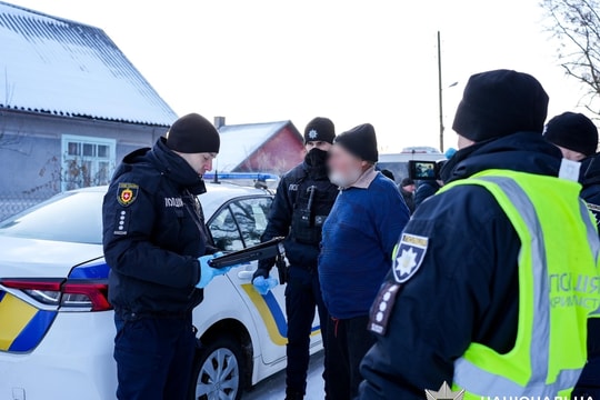 Dùng búa, rìu sát hại 5 người trong cơ sở tị nạn ở Ukraine