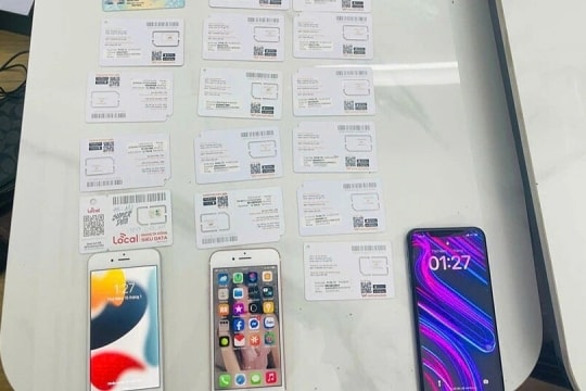 Hàng trăm người mua vé xe Tết qua mạng bị lừa tiền