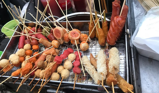 Bộ Y tế siết an toàn thực phẩm thức ăn đường phố: Vi phạm có thể bị phạt đến 3 triệu đồng