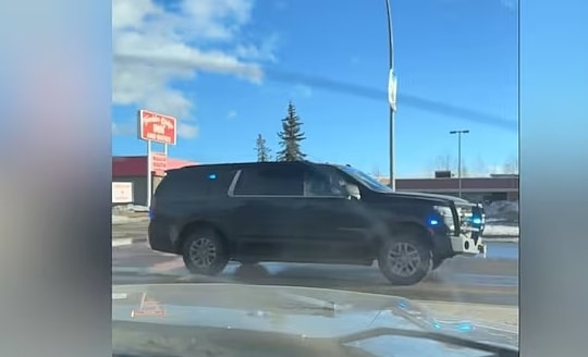 Xả súng tại thị trấn Canada, ít nhất 10 người chết