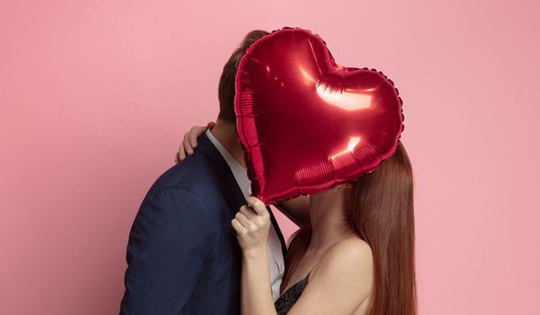 14/2 ai tặng quà cho ai, có mấy ngày Valentine trong một năm?
