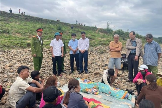 Hai học sinh bị đuối nước thương tâm trên sông Đakrông