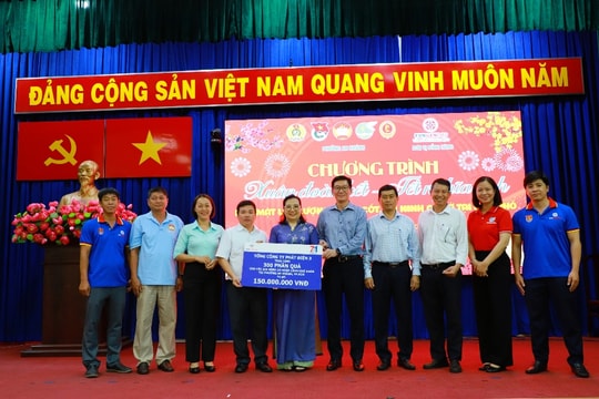 EVNGENCO3 trao hơn 500 phần quà dịp Tết Bính Ngọ 2026 tại TP Hồ Chí Minh