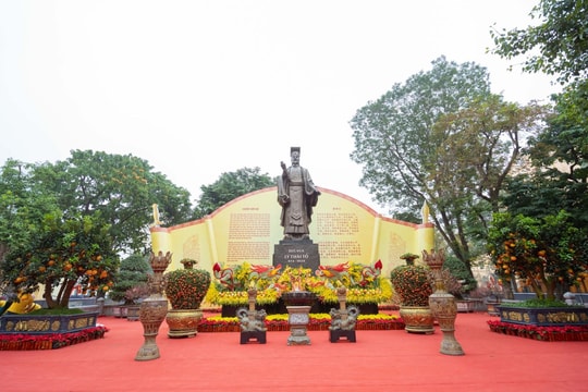 Hà Nội: Hơn 300 gốc đào quý khắp miền Bắc sẽ hội ngộ tại Không gian hoa xuân Lý Thái Tổ