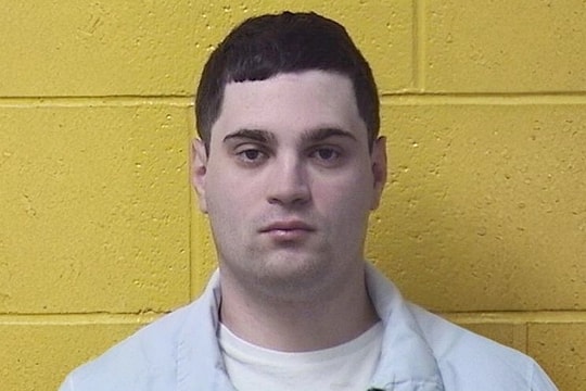 Mối hận của gã đồng nghiệp yêu đơn phương