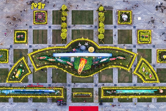 Cụm linh vật hình cung tên ở Quy Nhơn