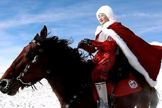 Quan chức Trung Quốc thiệt mạng vì ngã ngựa khi quay phim quảng bá địa phương