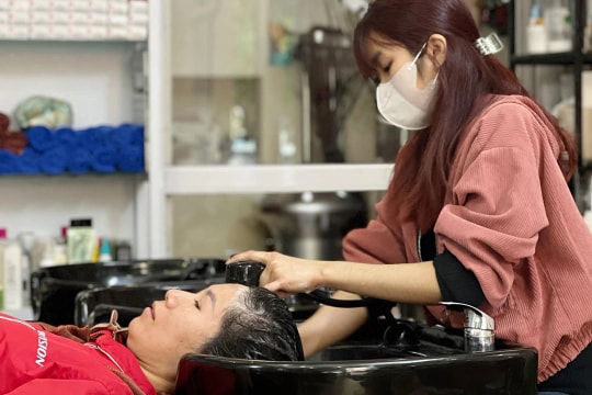 Những công việc kiếm tiền triệu ngày Tết