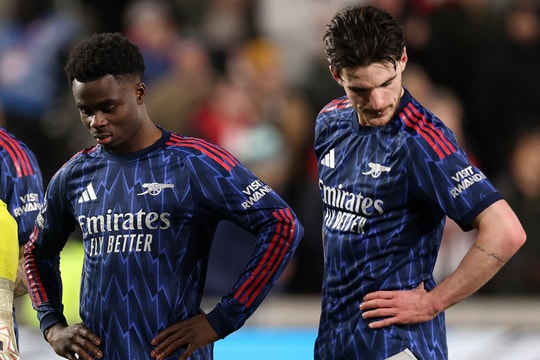 Kết quả Ngoại Hạng Anh hôm nay 13/2: Arsenal bị Brentford cầm hòa