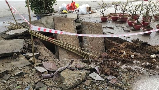 Hải Phòng: Hệ thống cống thoát nước phát nổ nghi do tích tụ khí