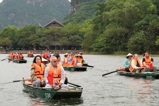 Loạt điểm đến nổi tiếng ở Ninh Bình đóng cửa 29 và Mùng 1 Tết