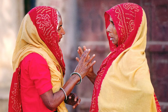 Bí ẩn sau cái lắc đầu của người Ấn Độ