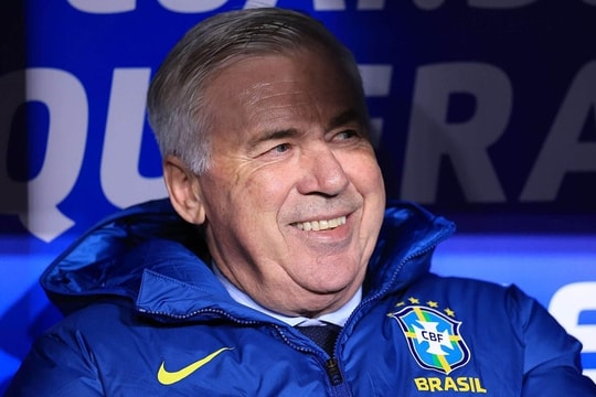 Ancelotti dẫn dắt Brazil thêm bốn năm