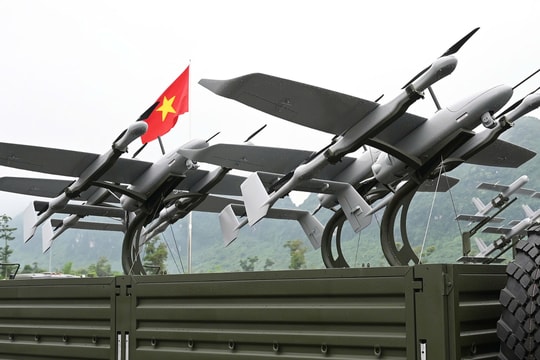 Viettel tìm nhân tài bán dẫn, hàng không vũ trụ