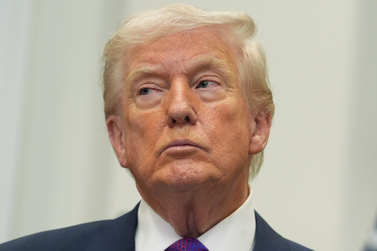 Ông Trump công bố thay đổi lớn về chính sách biến đổi khí hậu