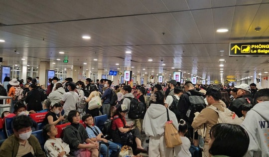 Diễn biến bất ngờ tại sân bay Tân Sơn Nhất ngày 26 Tết