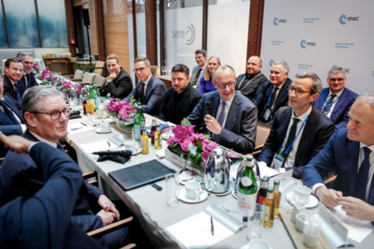 Ngoại trưởng Mỹ đột ngột huỷ tham gia cuộc họp về Ukraine tại Munich