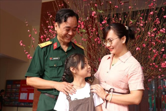 Tết Công đoàn - Nghĩa tình hậu phương quân đội